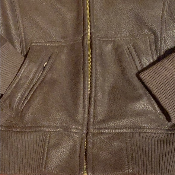 Obey bomber jacket - Picture 3 of 4